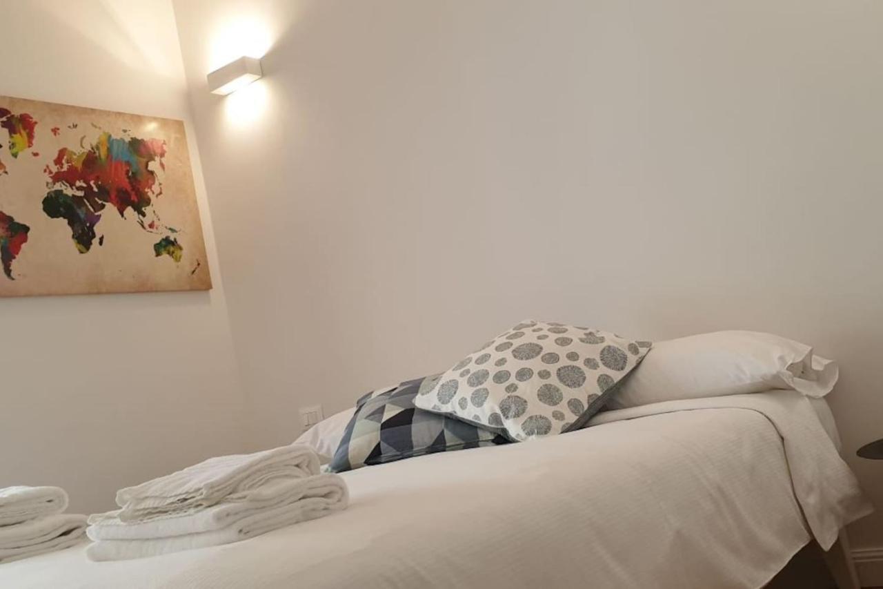 Apartment Castaldi 18 - A Portata Di Mano